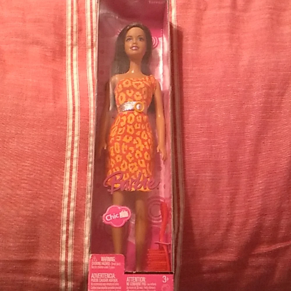 NIB Barbie Fashion Fever Teresa Doll (2007/08)